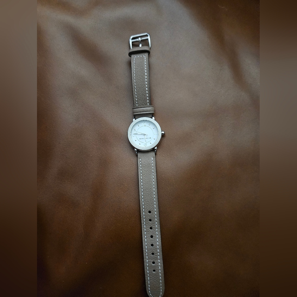 Marc Jacobs Women's Riley Watch - Picture 3 of 4